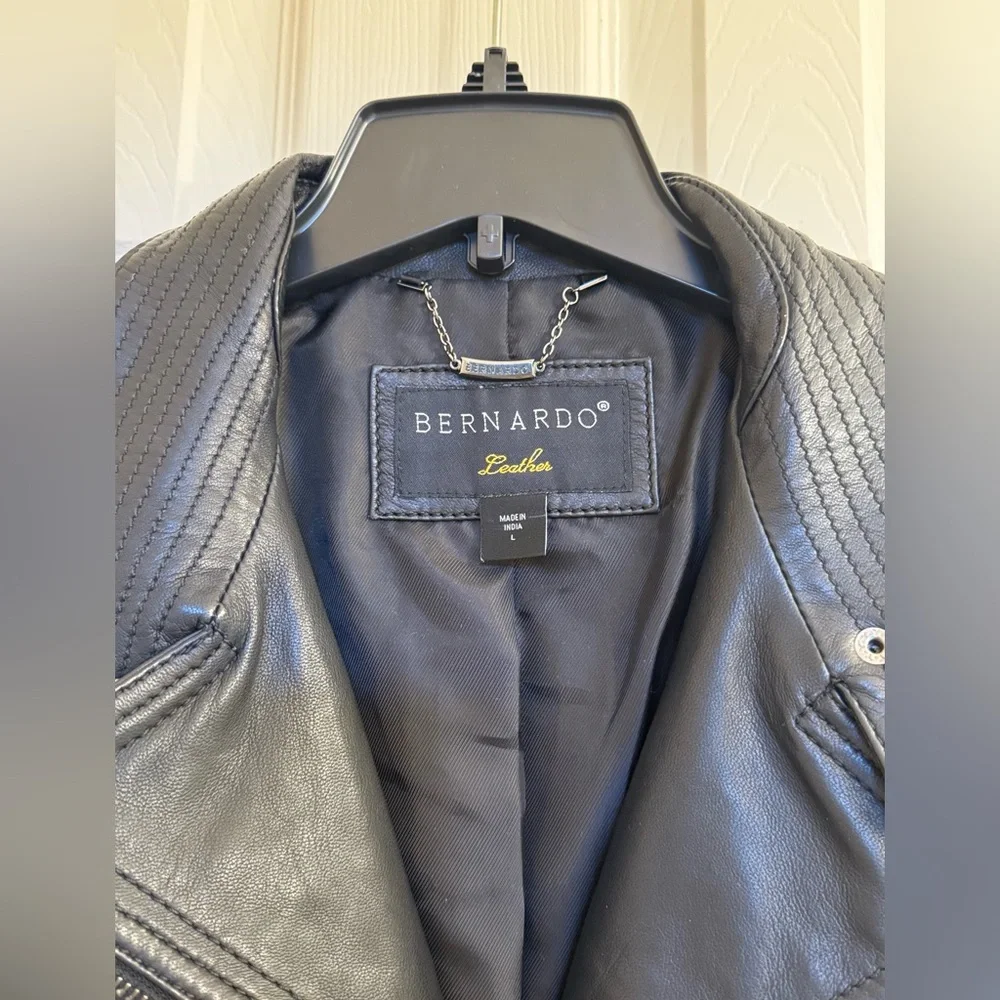 Brand New Women's Black Leather Moto Jacket - Picture 4 of 12